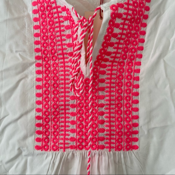 Embroidered top - Picture 2 of 4